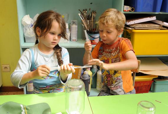 Avant de se lancer avec leurs élèves, les enseignants se sont formés avec l'ASBL Hypothèse, qui a initié le projet.