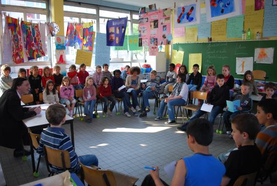 À Clair-Vivre, la citoyenneté s’apprend en se pratiquant ! Même assis…