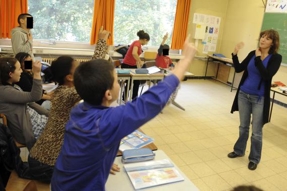 Chaque école primaire ou secondaire pourra organiser un Daspa s’il elle accueille au moins 8 élèves primo-arrivants ou assimilés le 1er Octobre.