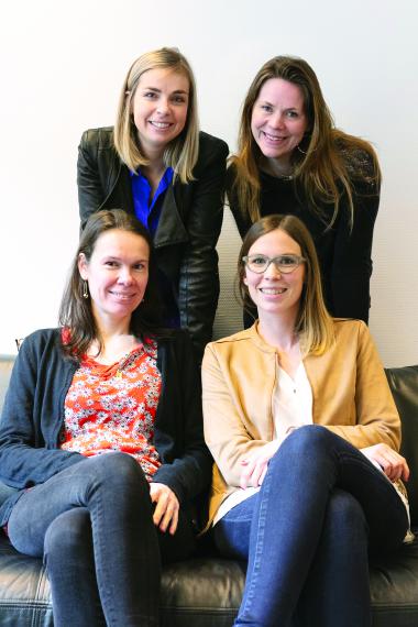 Chimène Dhainault, Leslie De Decker, Kim Wintgens et Marie Joachim composent la cellule d'appui des agents d’appui auprès des écoles en dispositif d’ajustement.